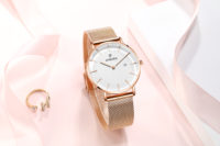 Avior White