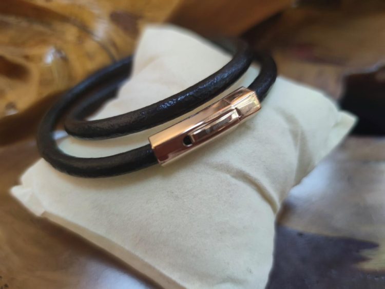 HEXA BLACK