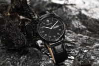 Apus II Black L