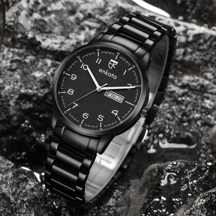 Apus II Black M