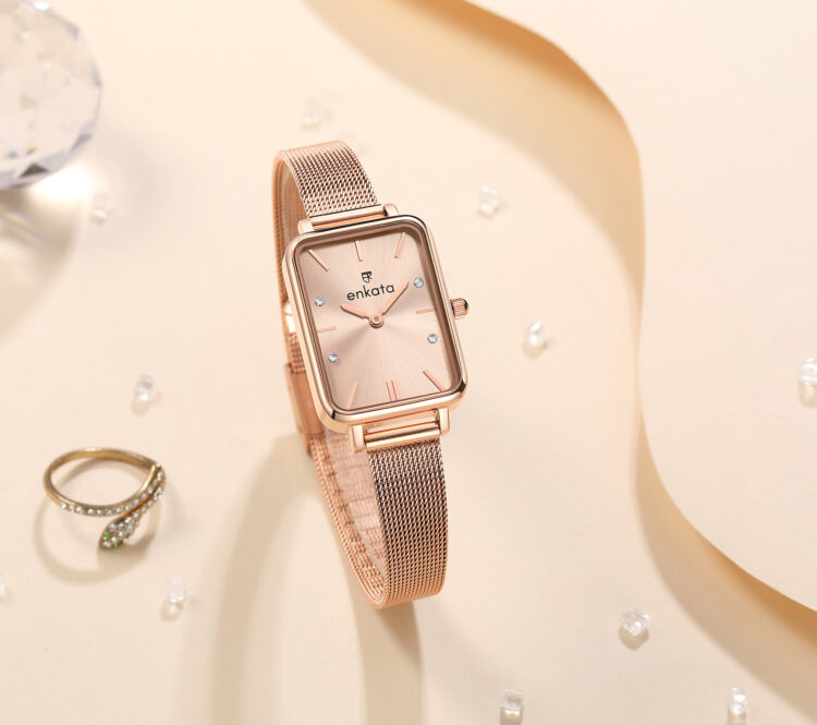 Ara Rosegold